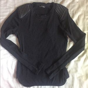 Padded leather shoulder rib top